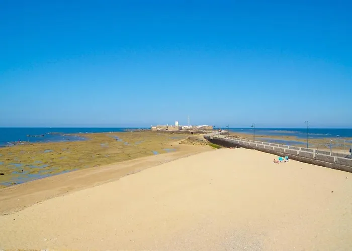 Three Bedrooms In La Caleta *