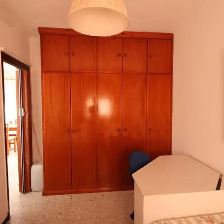 Three Bedrooms In La Caleta * Cadiz