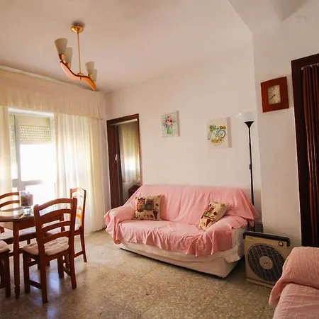 Three Bedrooms In La Caleta Apartment *
