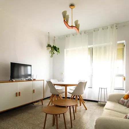 Three Bedrooms In La Caleta * カディス