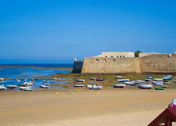 公寓 Three Bedrooms In La Caleta *