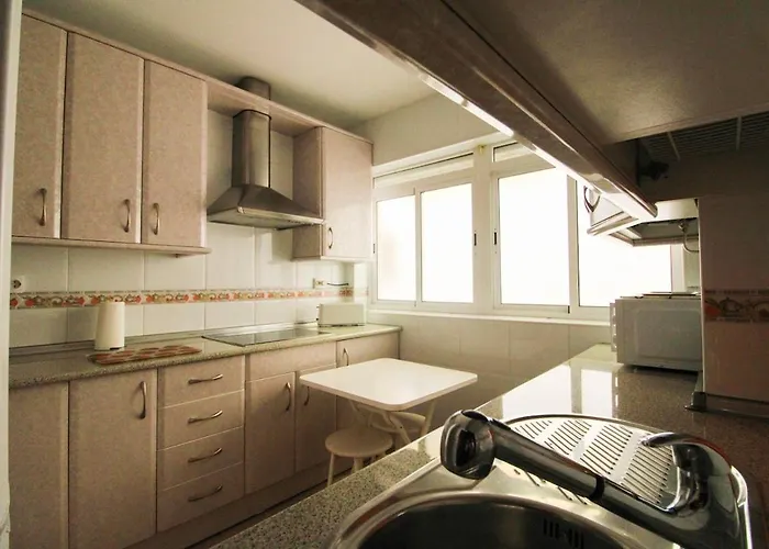 Three Bedrooms In La Caleta *