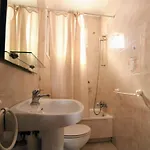 Three Bedrooms In La Caleta * Kadyks